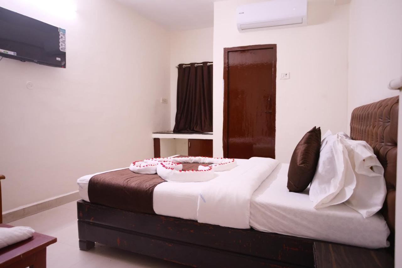 Ganesh Guest House Chennai Exterior photo